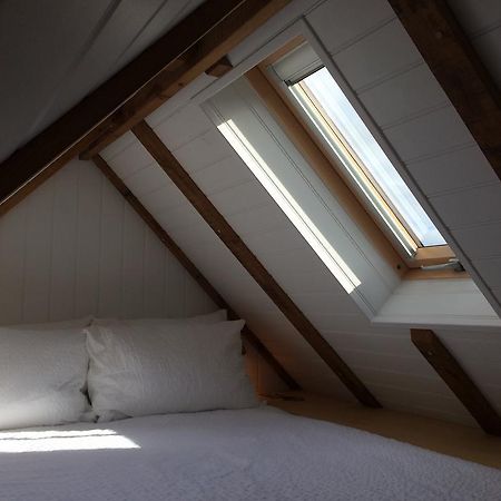 Shepherds Barn West Dean ภายนอก รูปภาพ