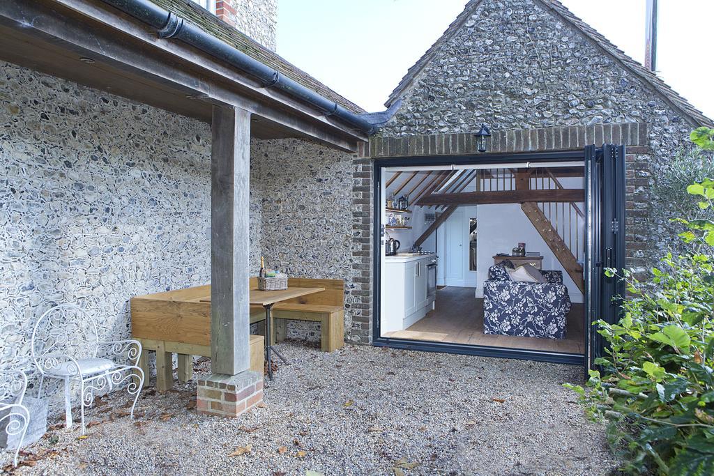 Shepherds Barn West Dean ภายนอก รูปภาพ